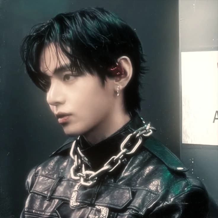 KIM TAEHYUNG thumbnail