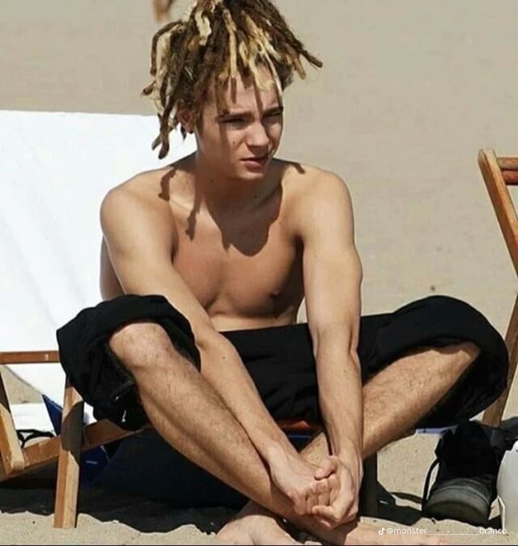 tom kaulitz thumbnail