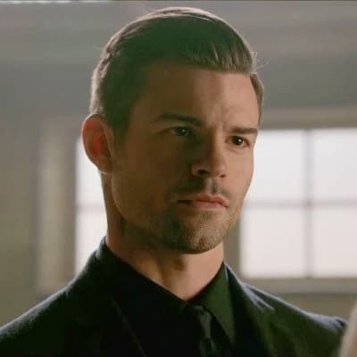 Elijah Mikaelson  thumbnail
