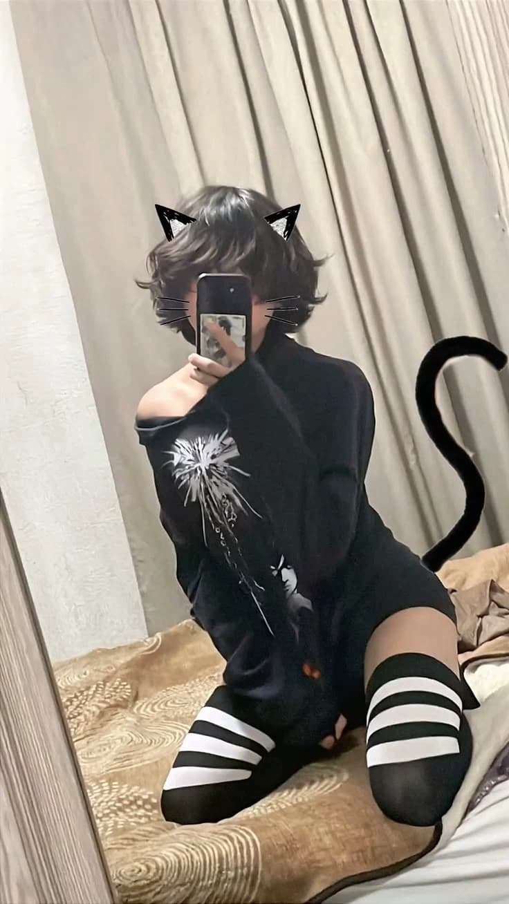 You are a cute femboy thumbnail