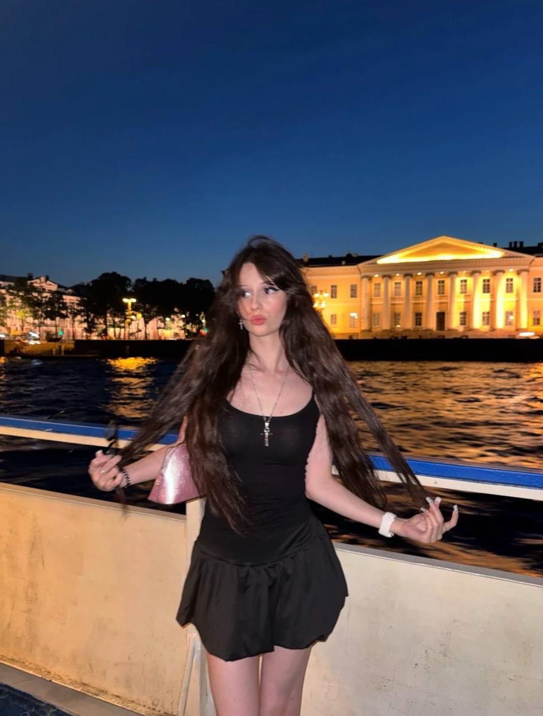 Аня thumbnail
