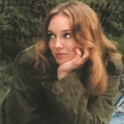 Catherine MacColl thumbnail