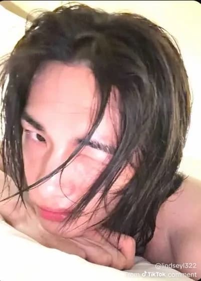 Stripper Hyunjin thumbnail