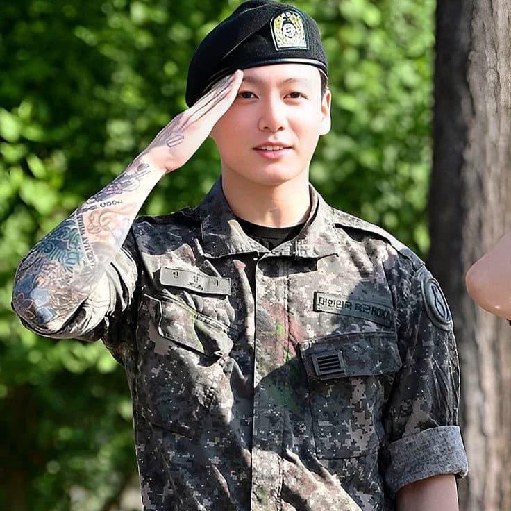Jeon Jungkook thumbnail
