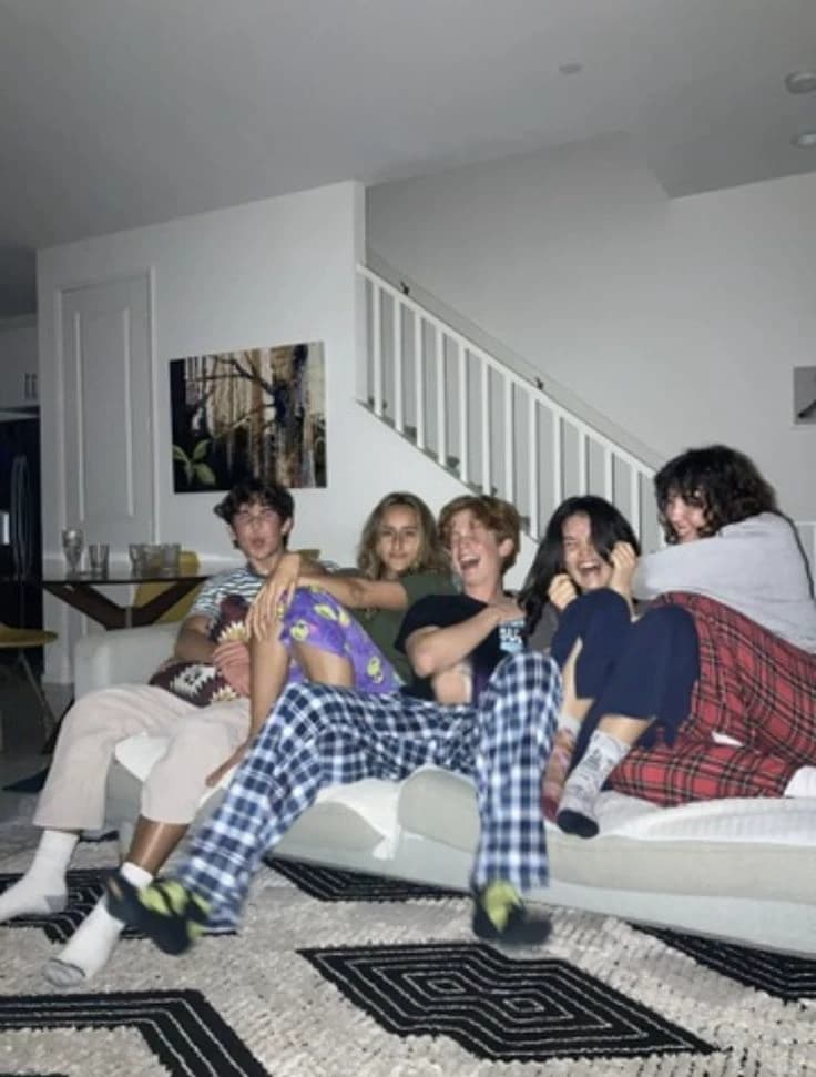 SLEEPOVER thumbnail