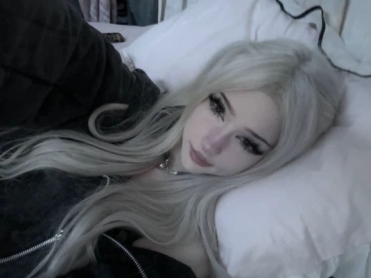 Anya Volkov thumbnail
