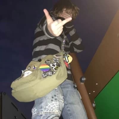 Akio thumbnail