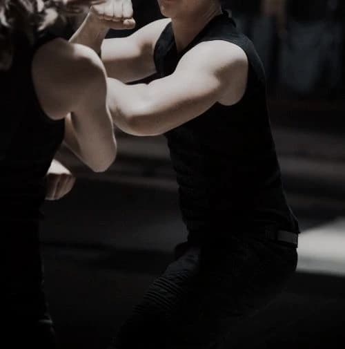 Tobias eaton ||divergente  thumbnail