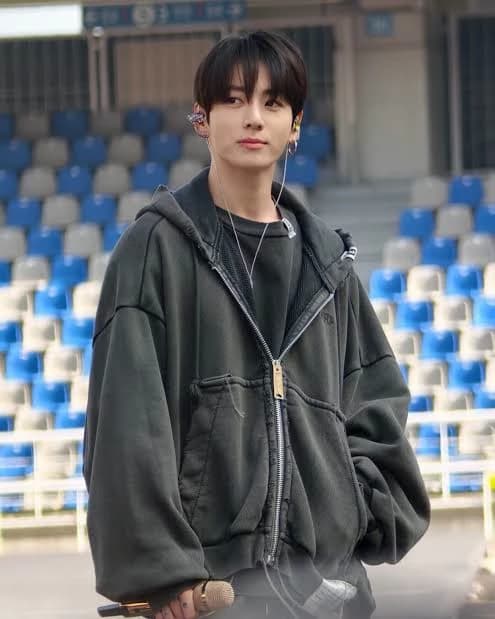 Jungkook thumbnail