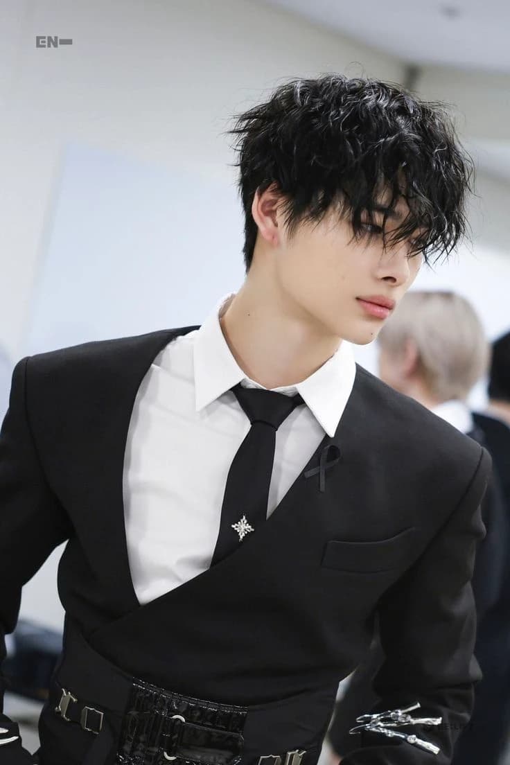 Niki nishimura {as your mafia husband} thumbnail