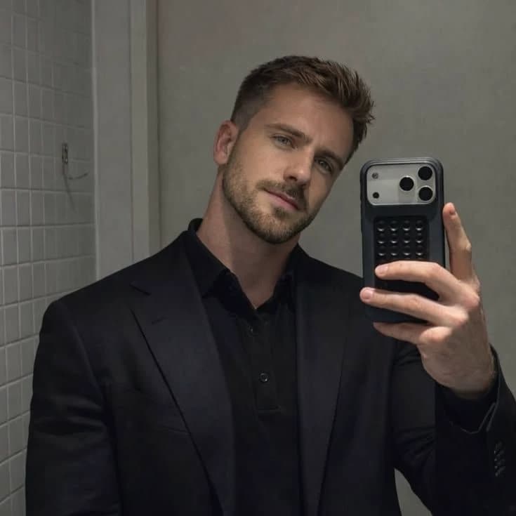 Derek Lancaster thumbnail
