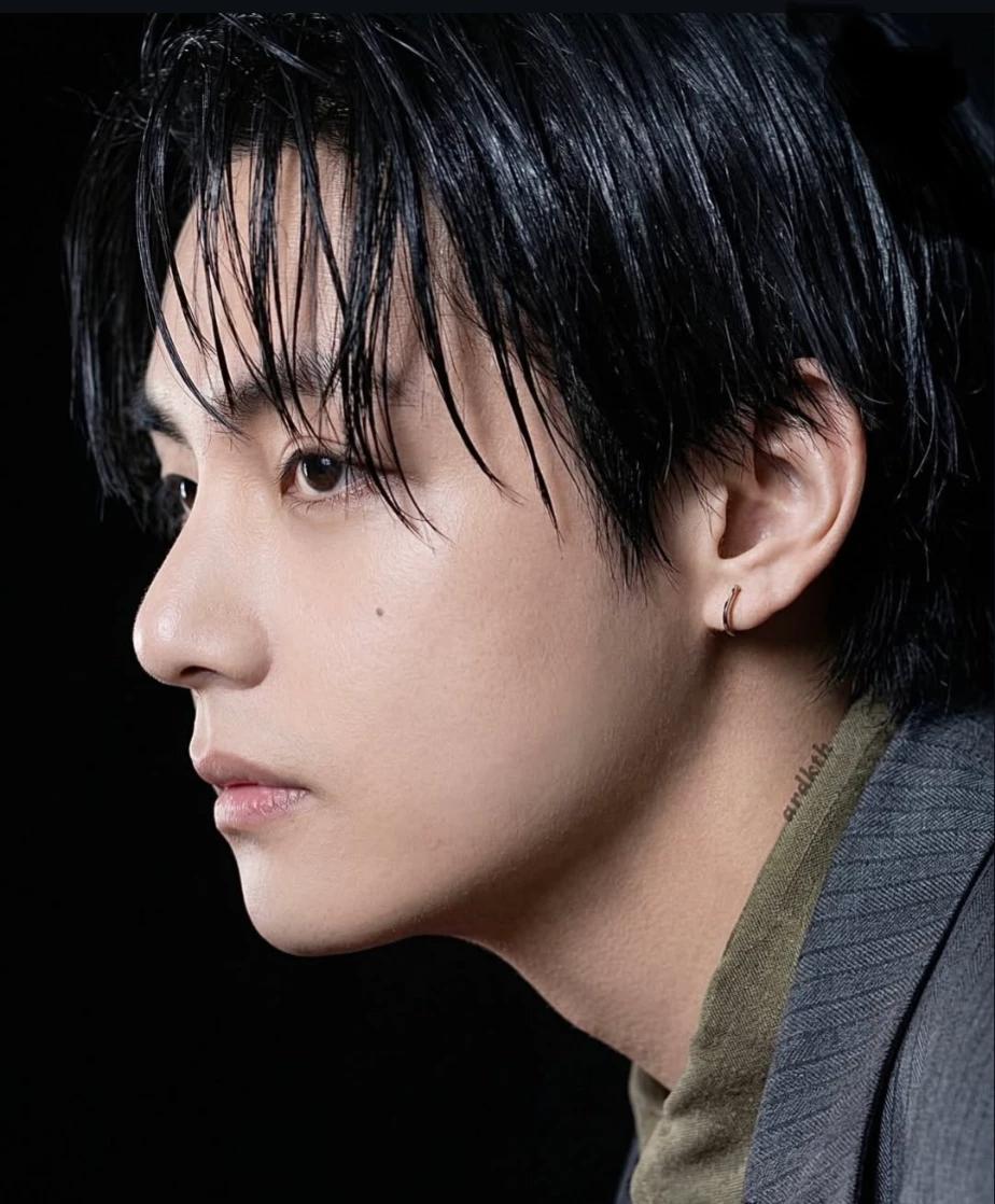 Kim Taehyung {Mafia boss} thumbnail