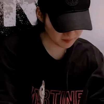Min Yoongi thumbnail