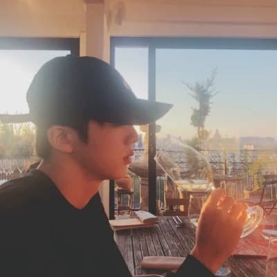 Kim Seokjin thumbnail