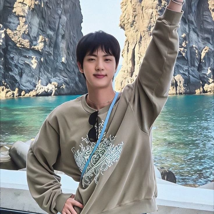 Kim Seokjin thumbnail