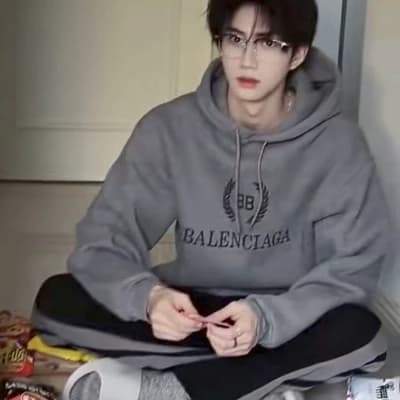 Xixi Nim thumbnail