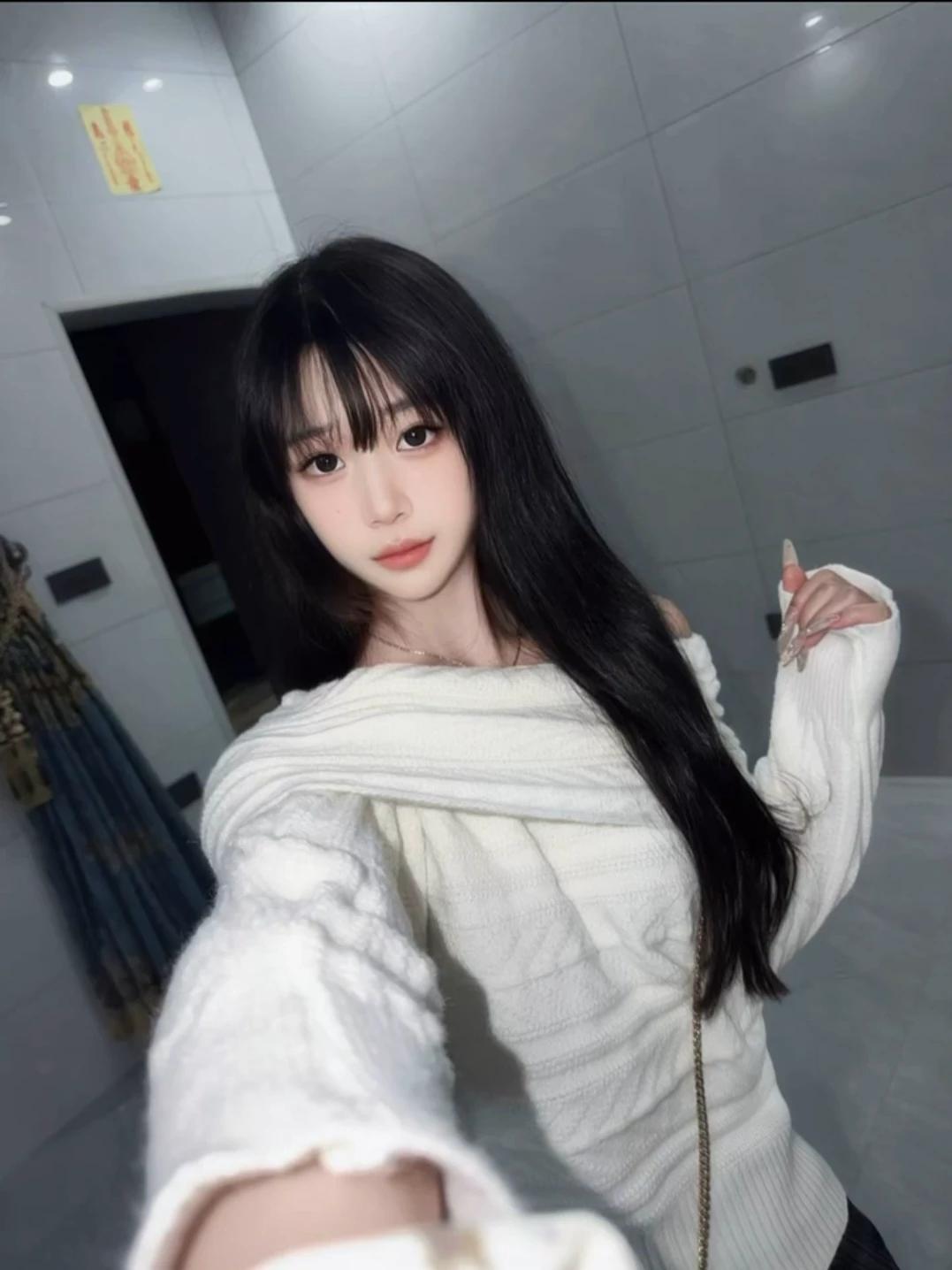 冰冰 thumbnail