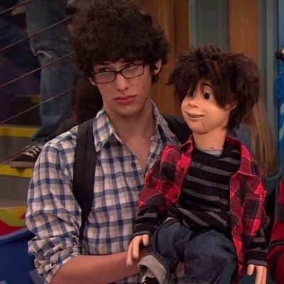Robbie Shapiro thumbnail