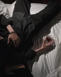 Fake marriage, but not lust thumbnail