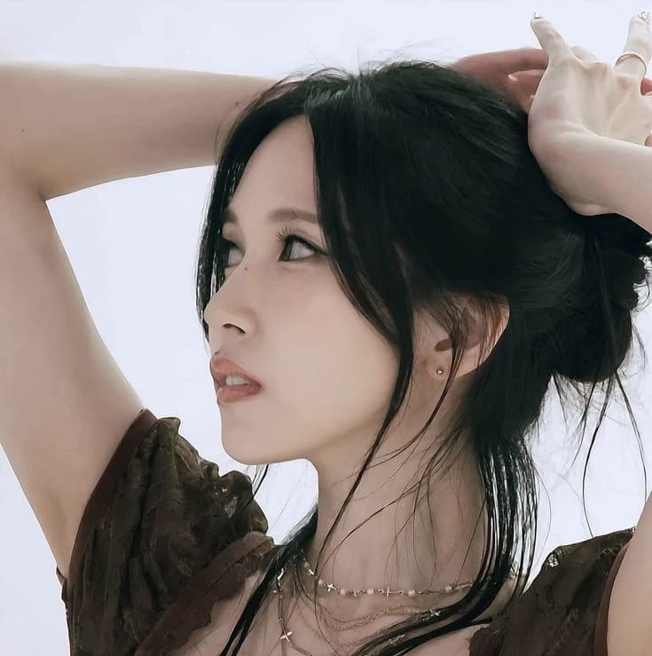 Mina  thumbnail