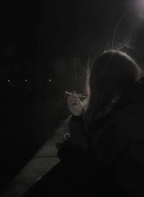 mia thumbnail
