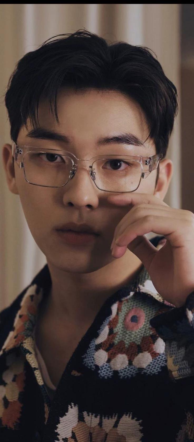 Choi Hyun Wook thumbnail