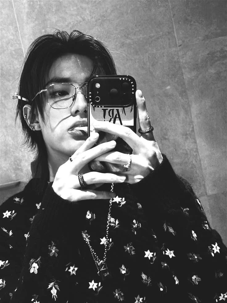 Hwang Hyunjin (Hyunlix)  thumbnail