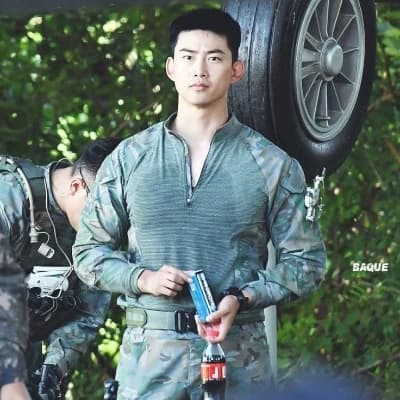 Lee Siwon thumbnail