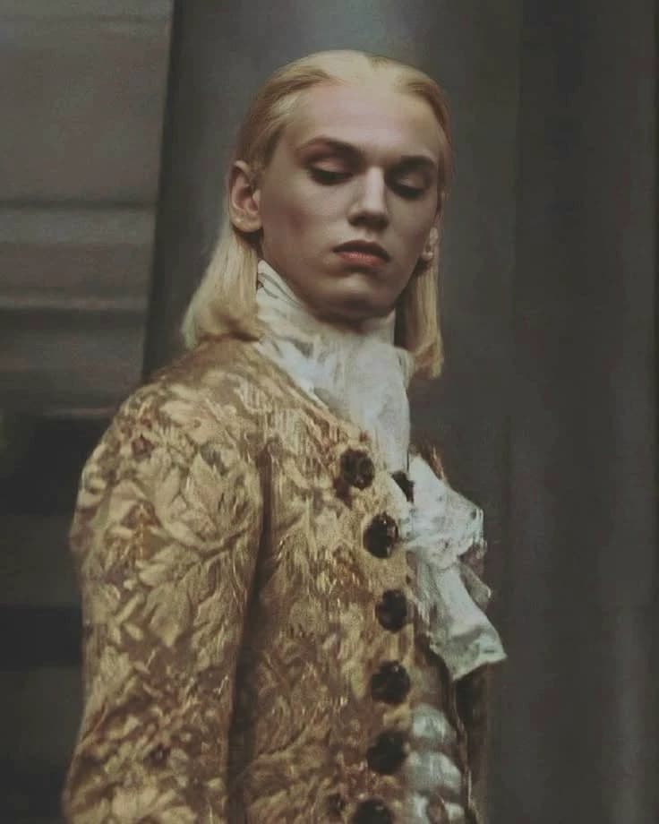 Caius Volturi  thumbnail