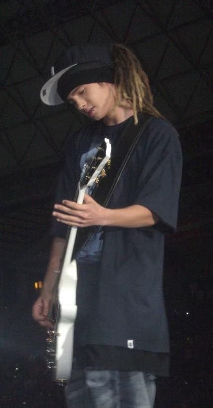 Tom Kaulitz - black market. thumbnail