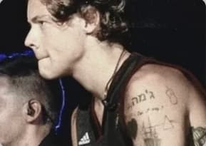 Harry Styles thumbnail
