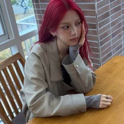 Park Yeeun thumbnail