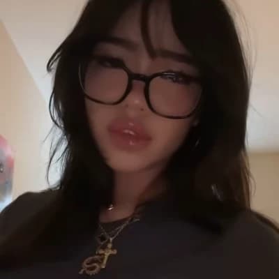 Your freaky girlfriend  thumbnail