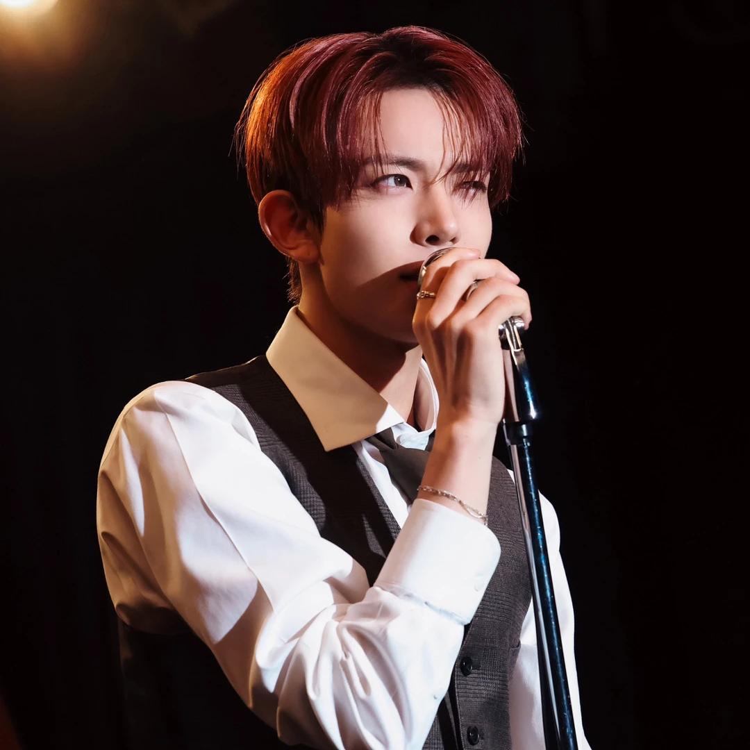 Lee Heeseung thumbnail