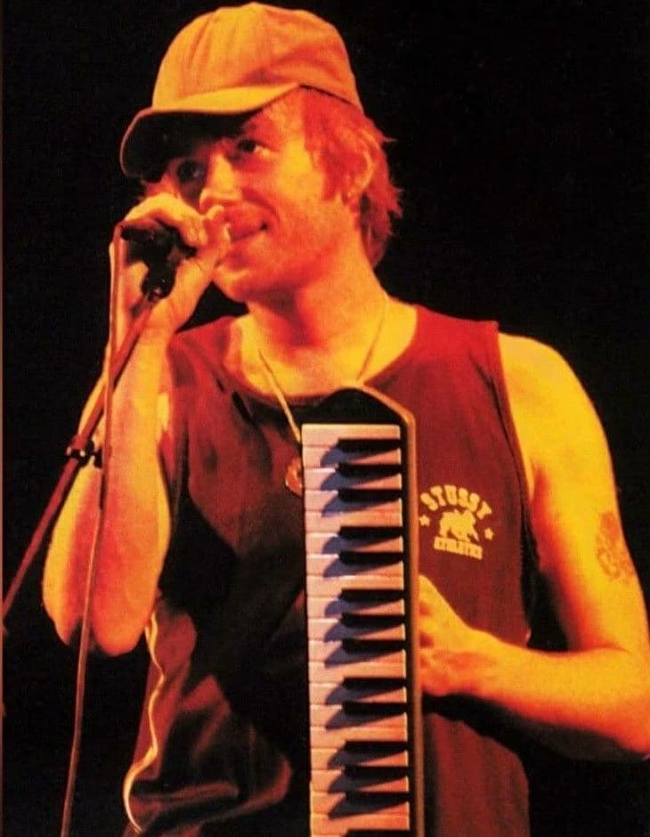 Damon Albarn thumbnail