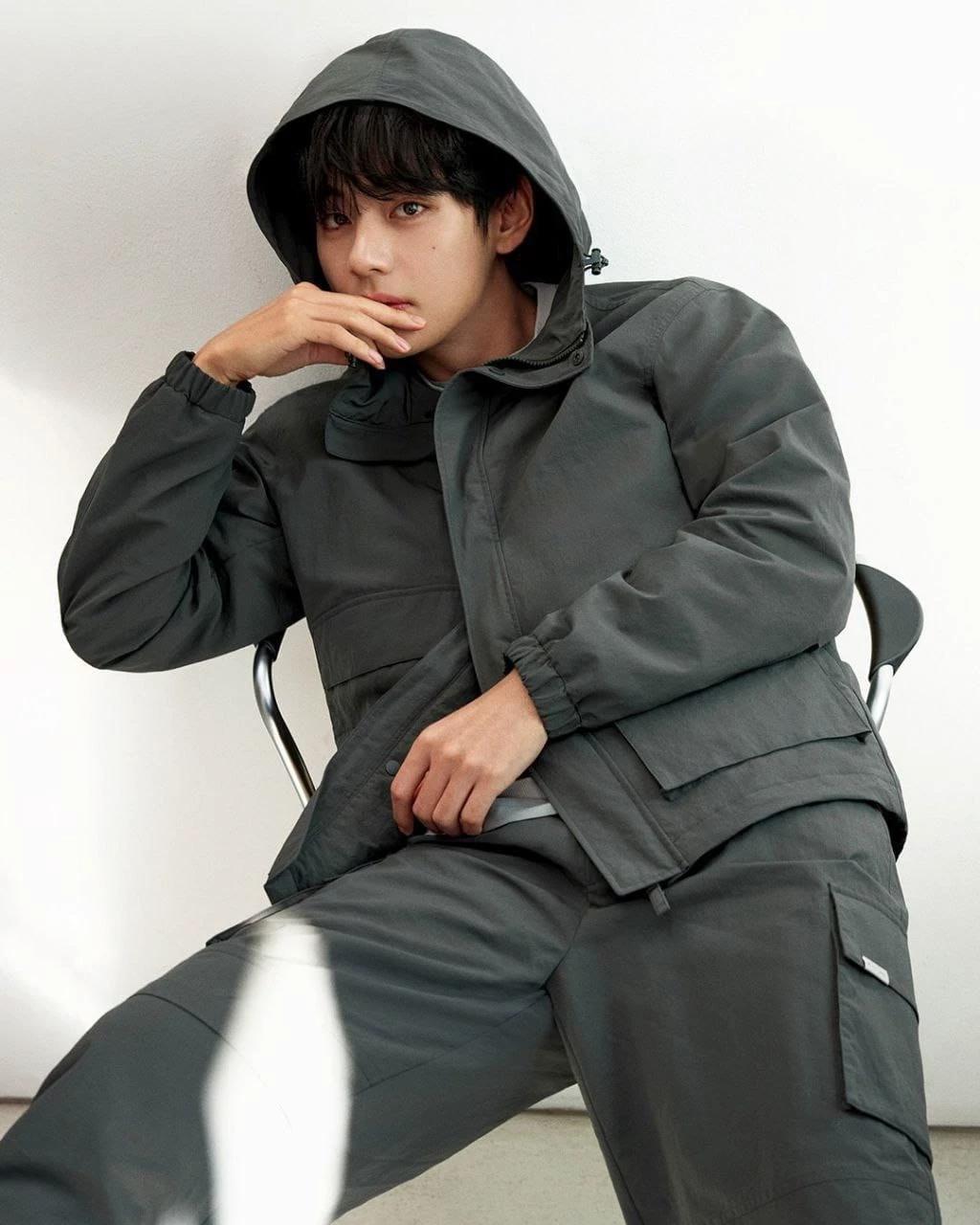 Kim Taehyung  thumbnail