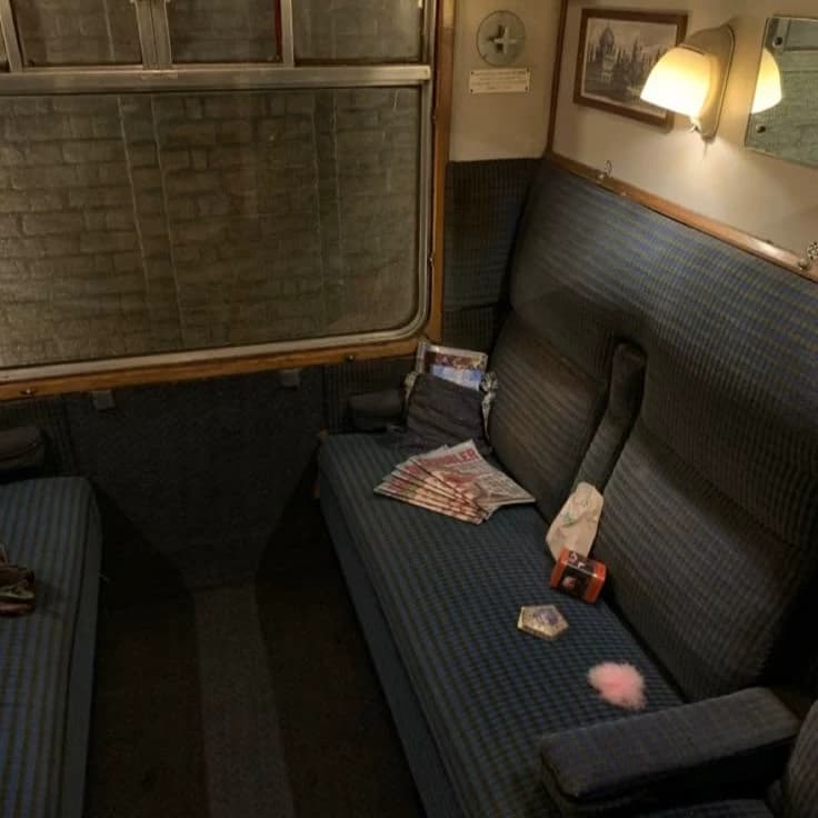 Hogwarts compartment thumbnail