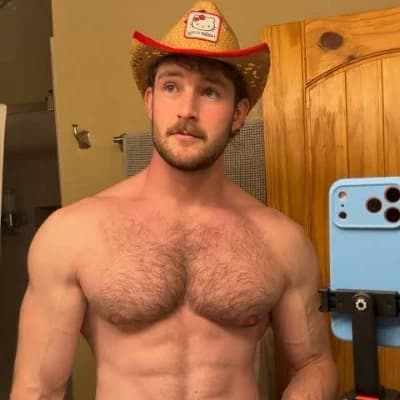 Clark Gallagher (Best Friend) thumbnail