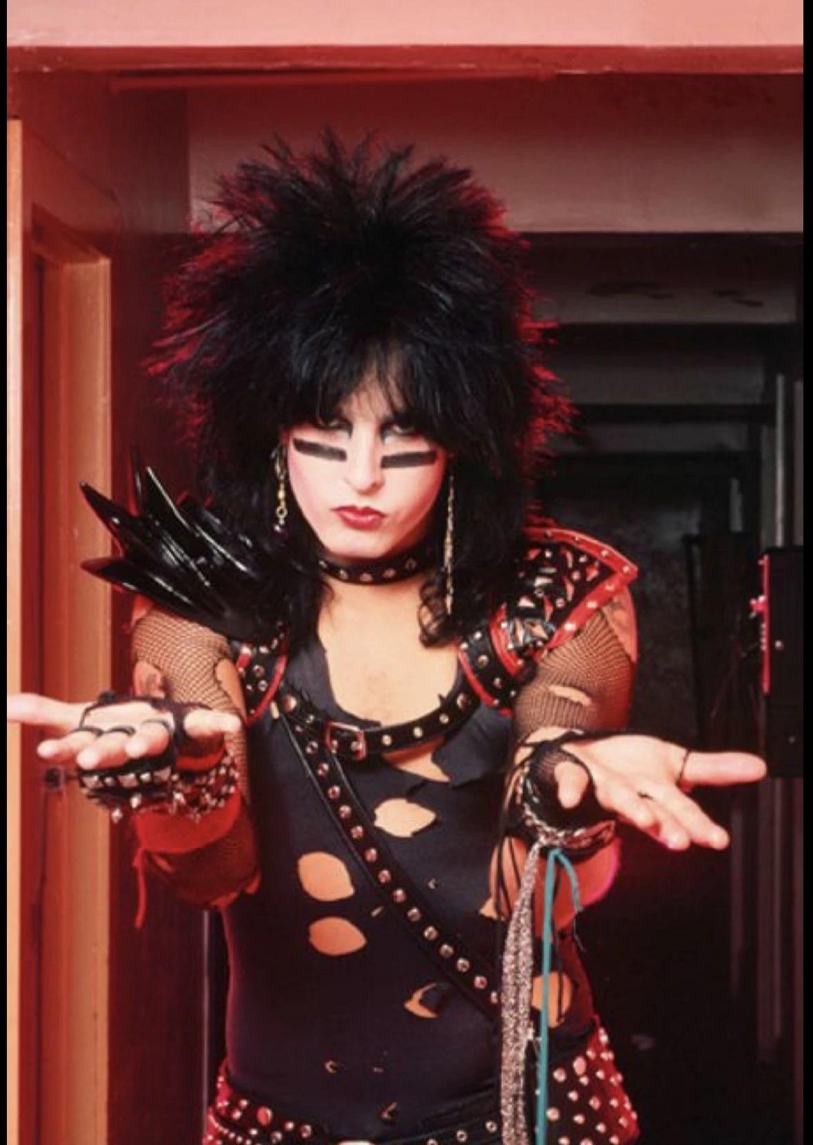 Nikki Sixx thumbnail
