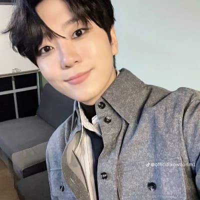 Ko Woorim thumbnail