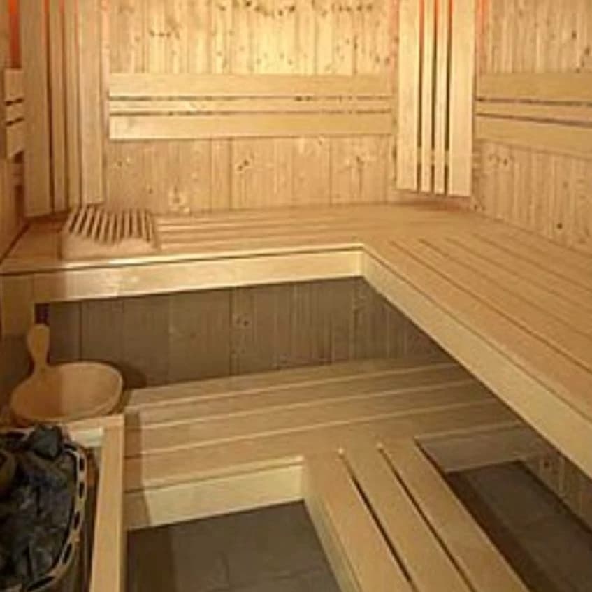 women's sauna thumbnail
