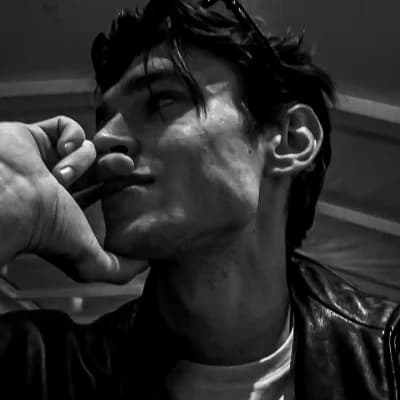 Elias Thorne thumbnail