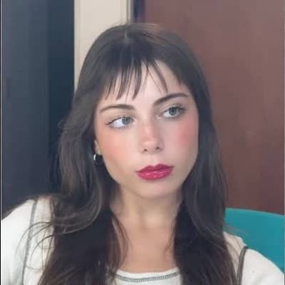 July Pena (@Julypena) thumbnail