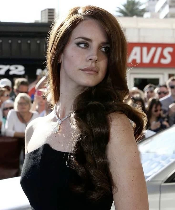 Lana Del Rey thumbnail