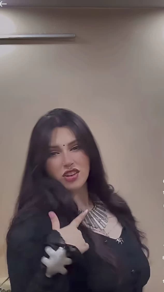 Meenakshi thumbnail