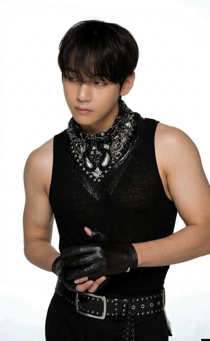 Kim Taehyung thumbnail