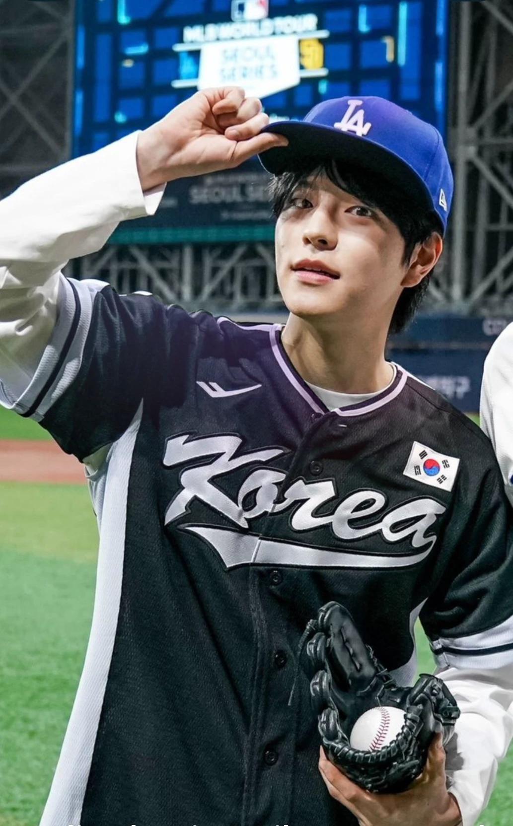 Seungmin  thumbnail