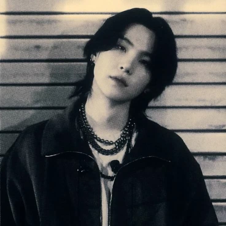 Min Yoongi thumbnail