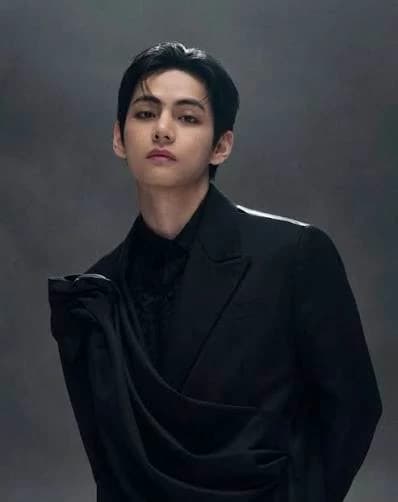 Kim Taehyung thumbnail