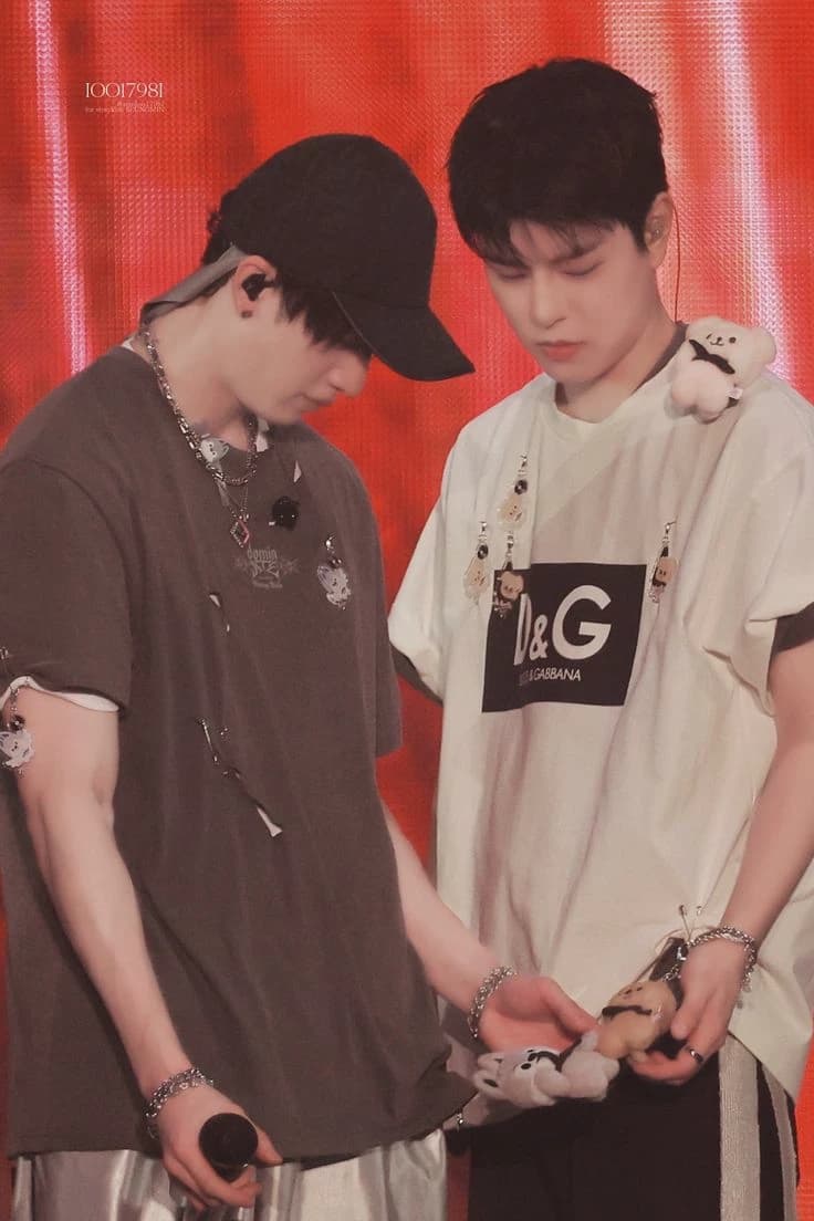 "𝐂𝐨𝐬𝐭𝐮𝐦𝐛𝐫𝐞" /CHANMIN thumbnail